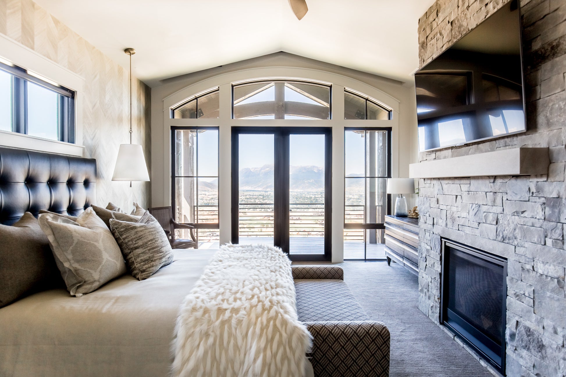 Full-service interior design by Blanc & Noir Interiors serving Chicagoland